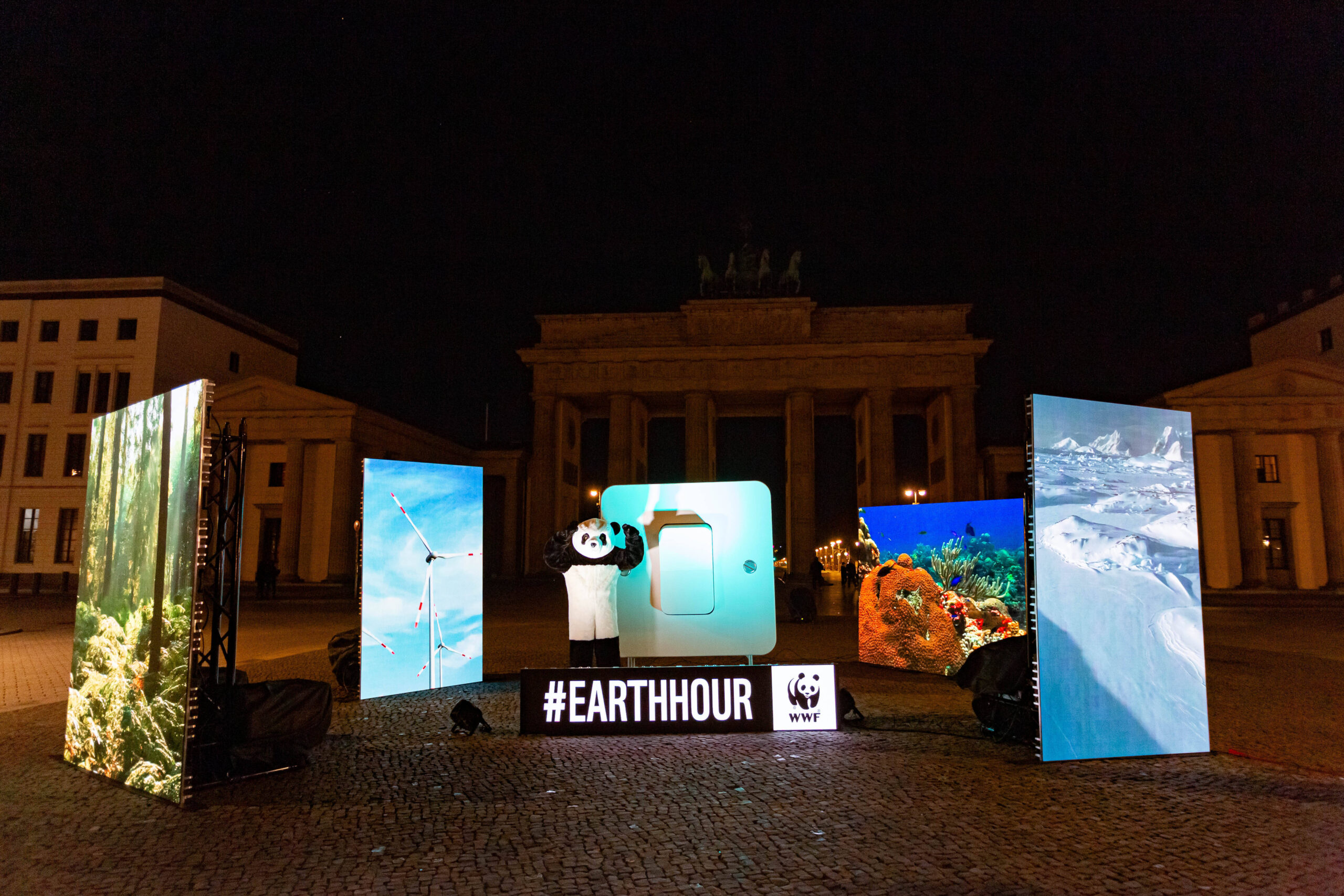 Klimaschutzaktion Earth Hour in Berlin