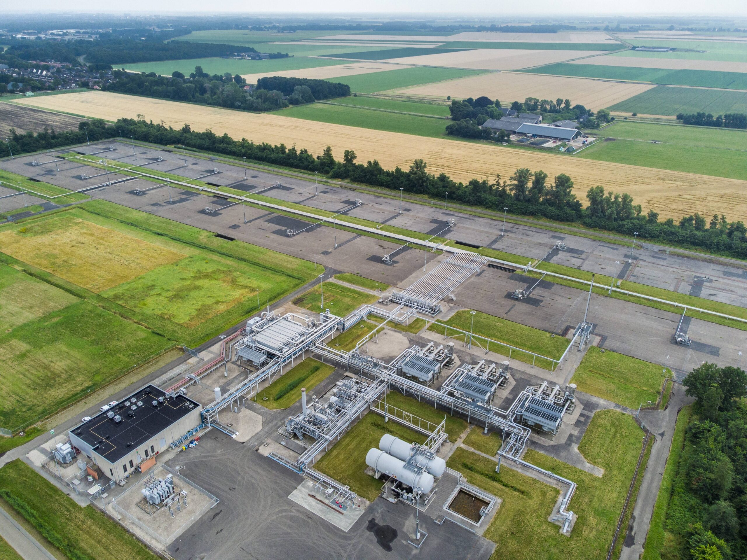 Drone photo of a gas extraction and treatment location of the Dutch Petroleum Company.