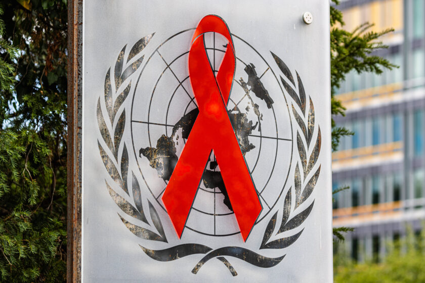 UNAIDS Die rote Schleife ist das Emblem von UNAIDS und sichtbar an derem Sitz bei der Weltgesundheitsorganisation in Genf.